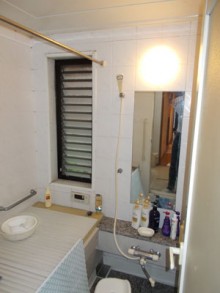 TOTOサザナで心地よい浴室タイムを TOTOサザナで心地よい浴室タイムを